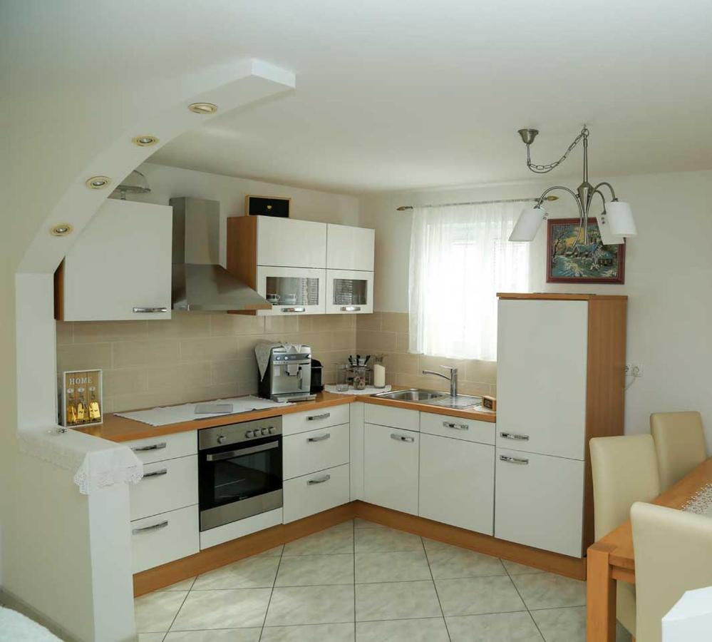 Adrian-apartments-51511-malinska-otok-krk Primorska 21 Lägenhet Malinska